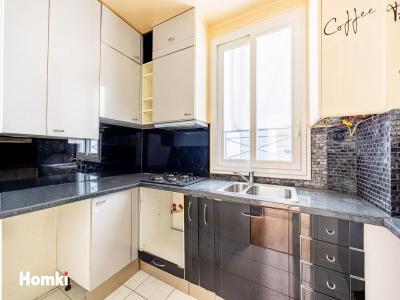 For sale Paris-10eme-arrondissement 4 rooms 67 m2 Paris (75010) photo 3