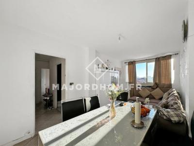 For sale Marseille-3eme-arrondissement 4 rooms 65 m2 Bouches du Rhone (13003) photo 2