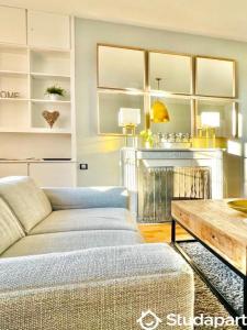 For rent Reims 8 rooms 170 m2 Marne (51100) photo 2