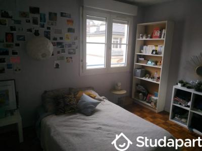 Louer Appartement Paris-11eme-arrondissement 3314 euros