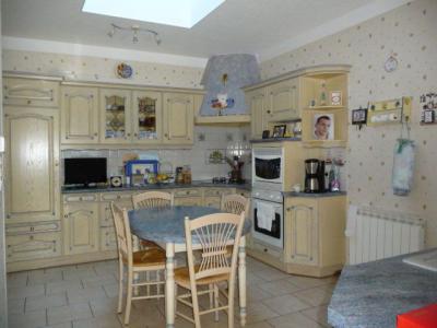 For sale 5 rooms 127 m2 Mayenne (53700) photo 2