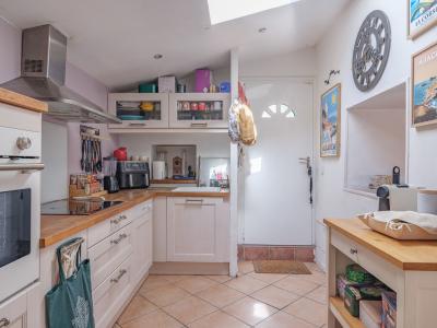 For sale LA F�VE 4 rooms 85 m2 Bouches du Rhone (13190) photo 4