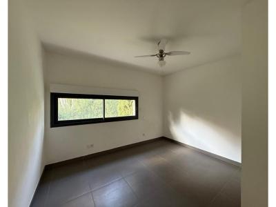 Louer Appartement Istres Bouches du Rhone