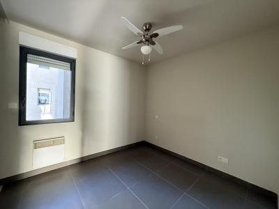 Louer Appartement Istres 875 euros