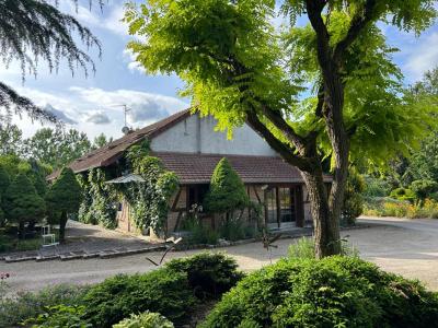 For sale Chalon-sur-saone 8 rooms 278 m2 Saone et loire (71100) photo 1