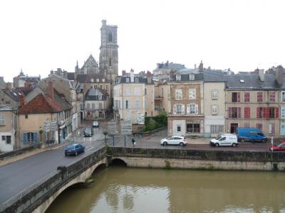 Louer Appartement Clamecy 365 euros