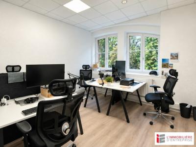 For rent Rennes 188 m2 Ille et vilaine (35000) photo 2