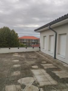 For rent Saint-etienne-du-bois 4 rooms 80 m2 Ain (01370) photo 2