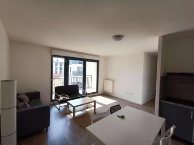 For rent Villejuif 4 rooms 83 m2 Val de Marne (94800) photo 0