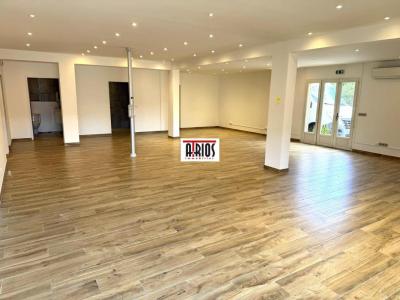 Louer Local commercial 185 m2 Carqueiranne
