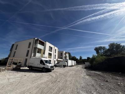 For rent Chapelle-saint-luc 3 rooms 75 m2 Aube (10600) photo 0