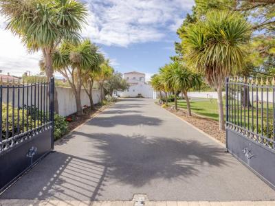 For sale Epine 7 rooms 140 m2 Vendee (85740) photo 4