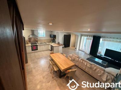Louer Appartement 12 m2 Talence