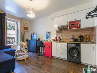 Louer Appartement 19 m2 Paris-20eme-arrondissement