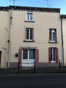 For rent Aulnat 4 rooms 99 m2 Puy de dome (63510) photo 0