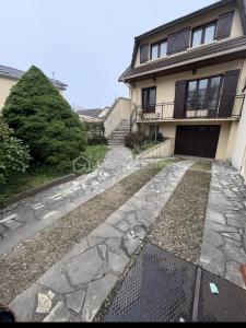 For sale Pavillons-sous-bois 5 rooms 97 m2 Seine saint denis (93320) photo 0