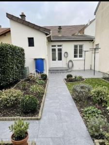 For sale Pavillons-sous-bois 5 rooms 97 m2 Seine saint denis (93320) photo 3