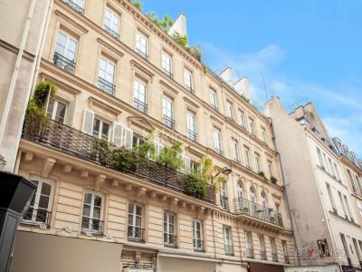 For sale Paris-7eme-arrondissement 5 rooms 107 m2 Paris (75007) photo 0