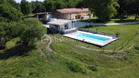 Annonce Vente 10 pi�ces Maison Cercoux 17