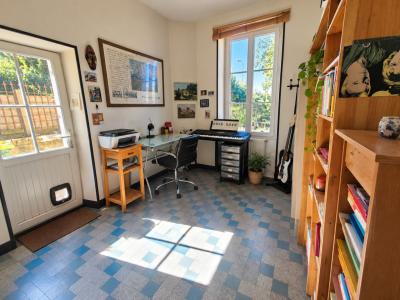 For sale 7 rooms 160 m2 Deux sevres (79160) photo 2