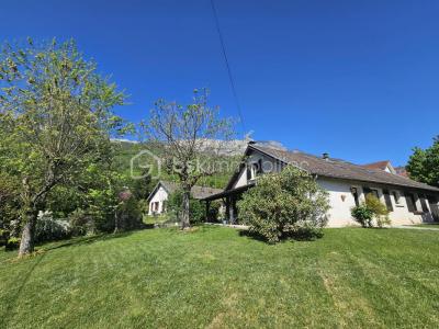 For sale Claix 8 rooms 150 m2 Isere (38640) photo 0