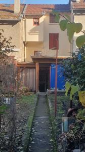 For sale AX LES THERMES (09110) 6 rooms 121 m2 Ariege (09110) photo 0
