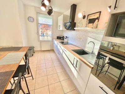Louer Appartement Lyon-3eme-arrondissement 1146 euros