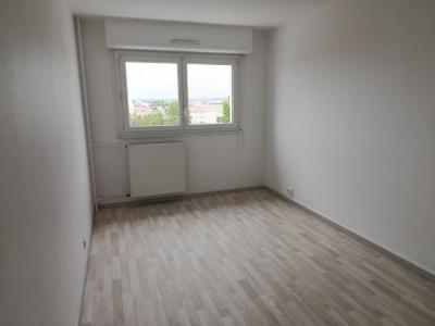 Louer Appartement 66 m2 Chatenois