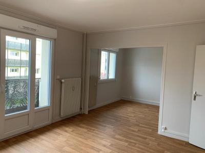 Louer Appartement 72 m2 Pont-sur-yonne