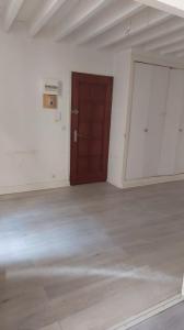 For rent Bordeaux 1 room 23 m2 Gironde (33000) photo 0