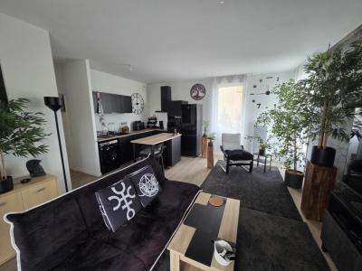 For sale Nantes 3 rooms 64 m2 Loire atlantique (44100) photo 0