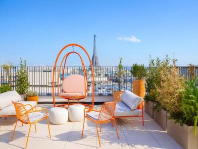 For rent Paris-15eme-arrondissement 1 room 390 m2 Paris (75015) photo 0
