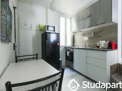 Annonce Location Appartement Paris-18eme-arrondissement 75