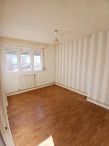 Acheter Maison 73 m2 Neuville-saint-remy