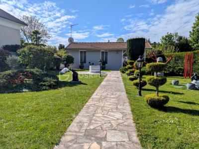 For sale Sucy-en-brie 2 rooms 49 m2 Val de Marne (94370) photo 0