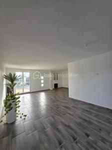 For sale Cauffry 5 rooms 103 m2 Oise (60290) photo 2
