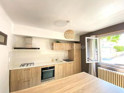 For sale Millau 3 rooms 65 m2 Aveyron (12100) photo 3