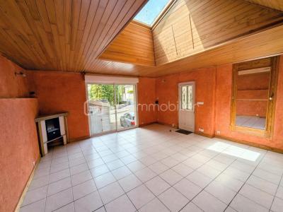 For sale Fougeres 4 rooms 77 m2 Ille et vilaine (35300) photo 1