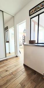 For sale Hyeres 2 rooms 45 m2 Var (83400) photo 4
