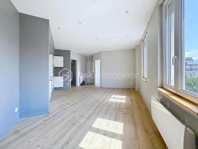 For sale Saint-martin-d'heres 2 rooms 45 m2 Isere (38400) photo 1