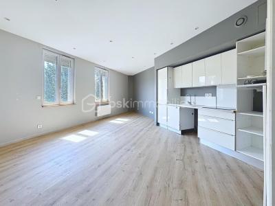 For sale Saint-martin-d'heres 2 rooms 45 m2 Isere (38400) photo 2