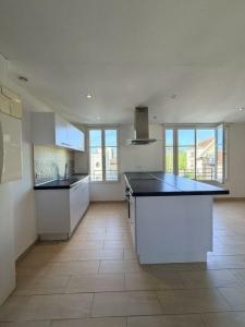 Annonce Location 3 pi�ces Appartement  10