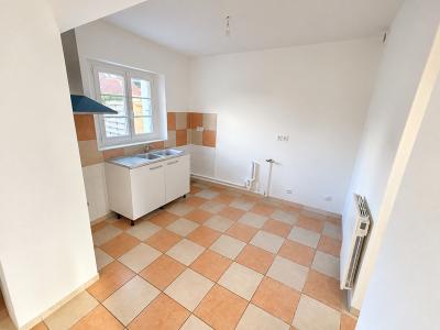 Louer Maison Luneray 750 euros