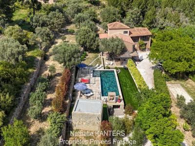 For sale Sanary-sur-mer 8 rooms 230 m2 Var (83110) photo 1