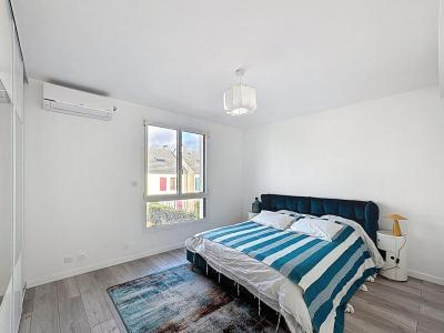 For sale Massy 9 rooms 216 m2 Essonne (91300) photo 4