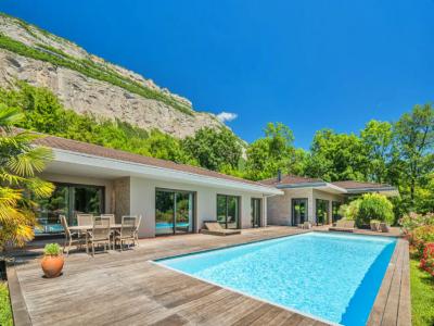 For sale Meylan 6 rooms 312 m2 Isere (38240) photo 0