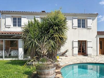 For sale Perigny 7 rooms 205 m2 Charente maritime (17180) photo 0