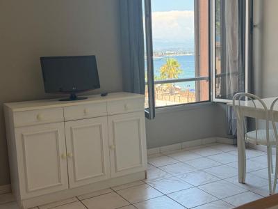 Acheter Appartement Theoule-sur-mer 227600 euros