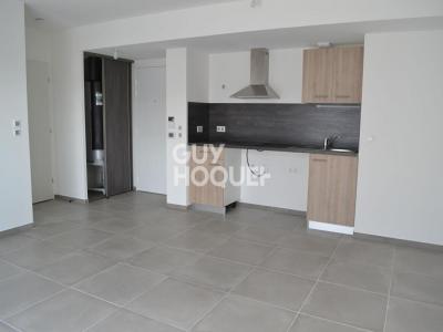 For rent Villeneuve-de-la-raho 2 rooms 45 m2 Pyrenees orientales (66180) photo 1