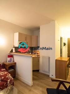 Louer Appartement 17 m2 Paris